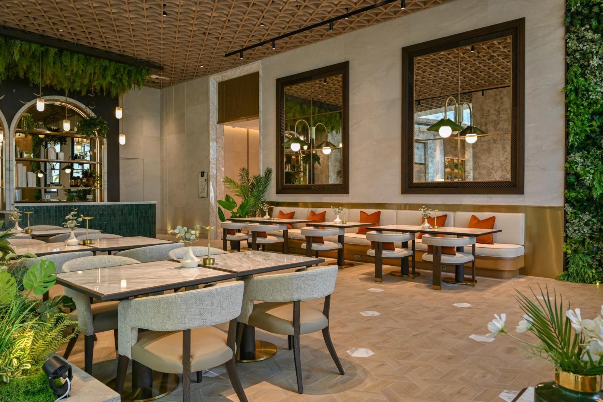 Onyx Rotana Hotel Manama Exterior photo The interior of the restaurant