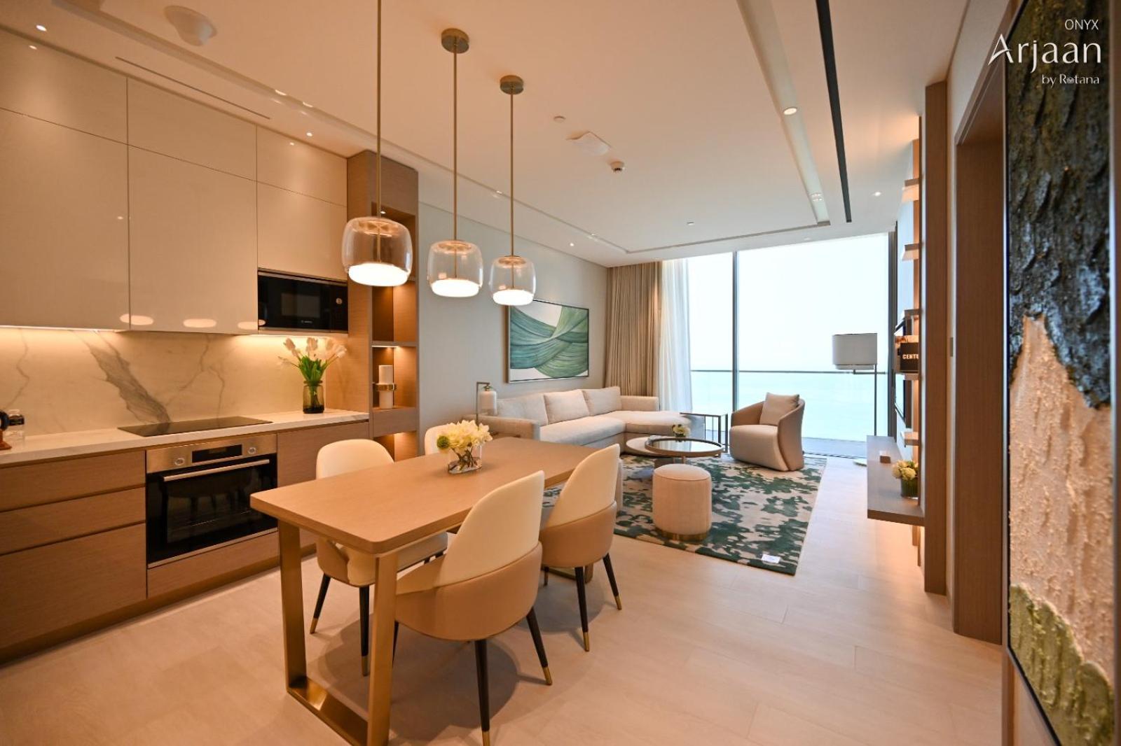 Onyx Rotana Hotel Manama Exterior photo A living room at the Ritz-Carlton, DIFC